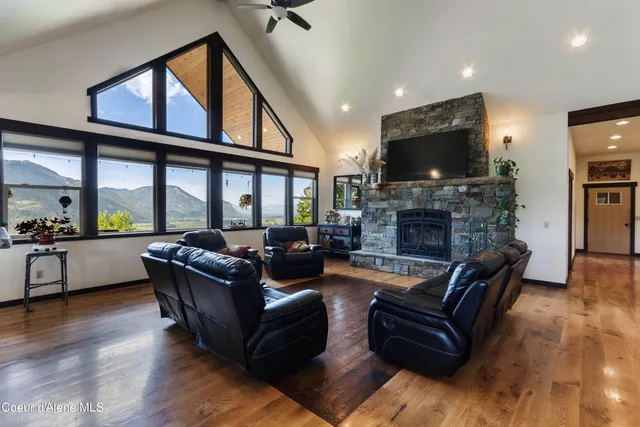 $2,250,000 | 1010 Mc Quade Gulch Drive, Clark Fork, ID 83811