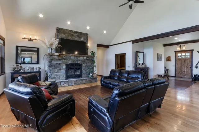 $2,250,000 | 1010 Mc Quade Gulch Drive, Clark Fork, ID 83811