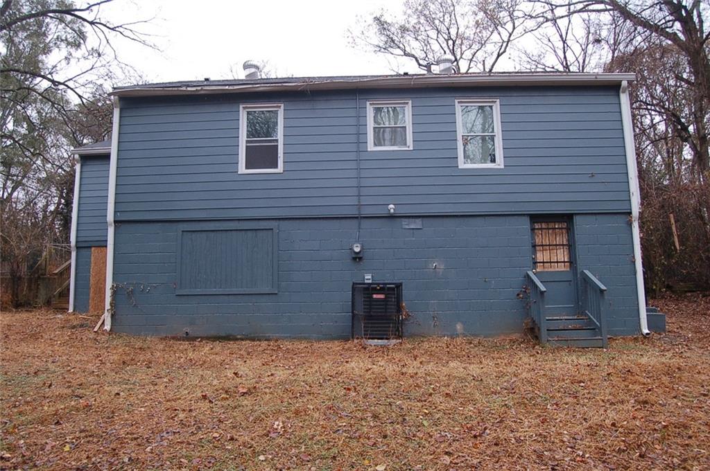 172 Meador Way Southeast Atlanta, GA 30315 - Photo 5 of 18