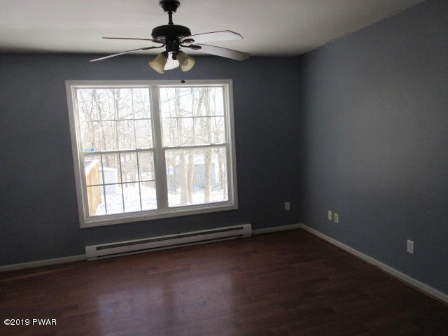 4436 Pine Ridge Drive East Bushkill, PA 18324 - Photo 6 of 19