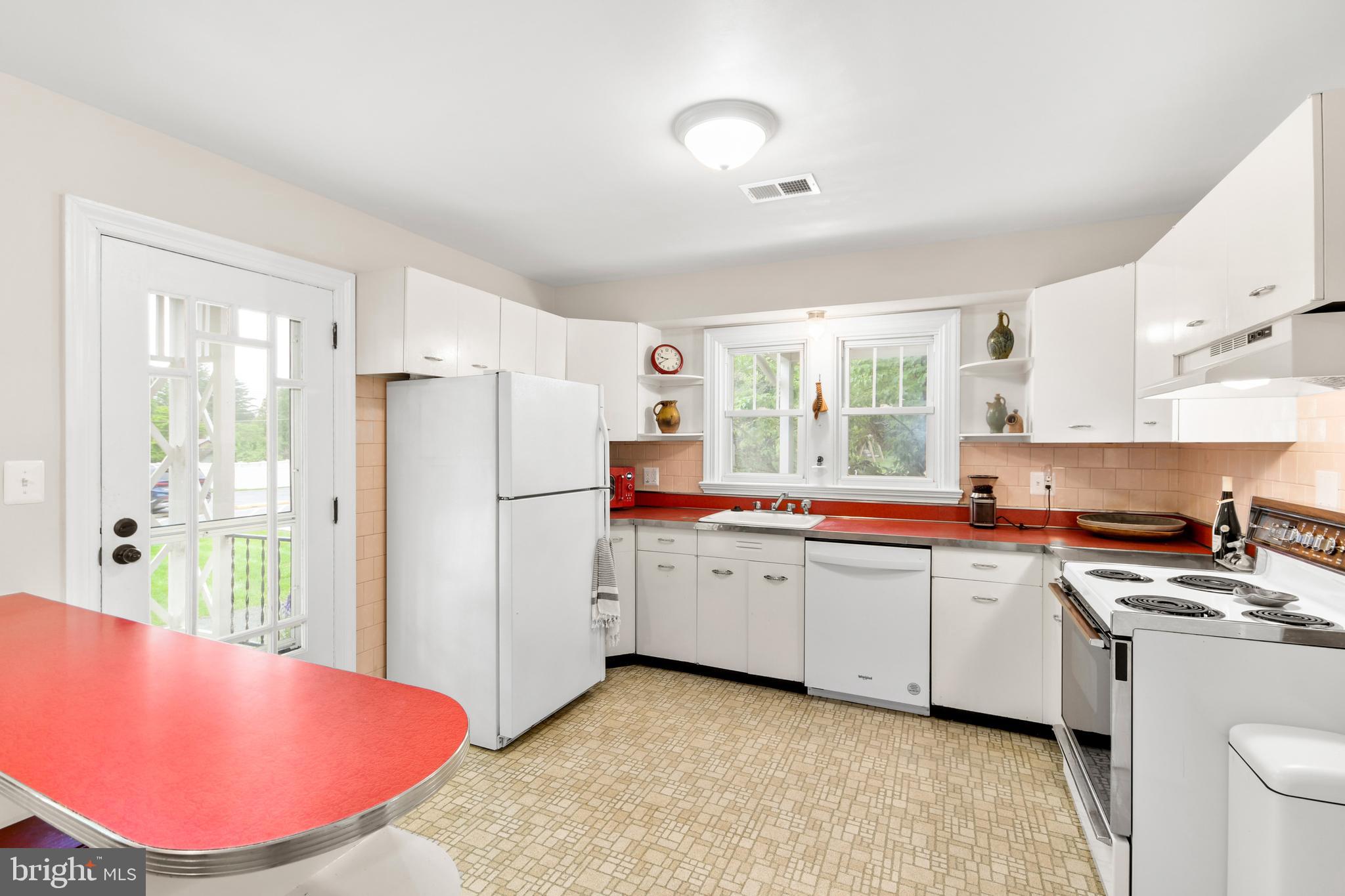 616 West Patrick Street Frederick, MD 21701 - Photo 22 of 81 New dishwasher