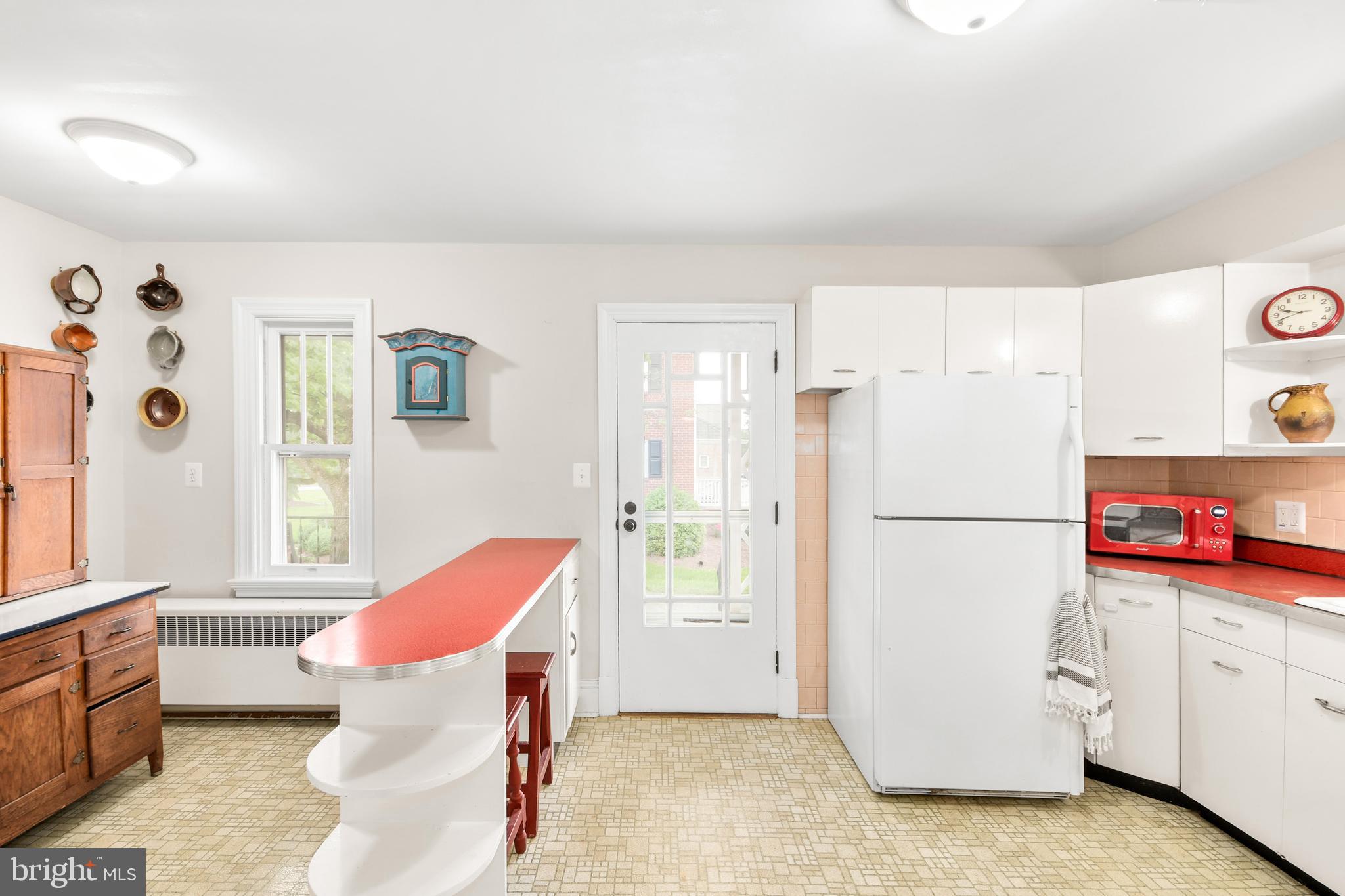 616 West Patrick Street Frederick, MD 21701 - Photo 24 of 81 Side door entrance to kitchen