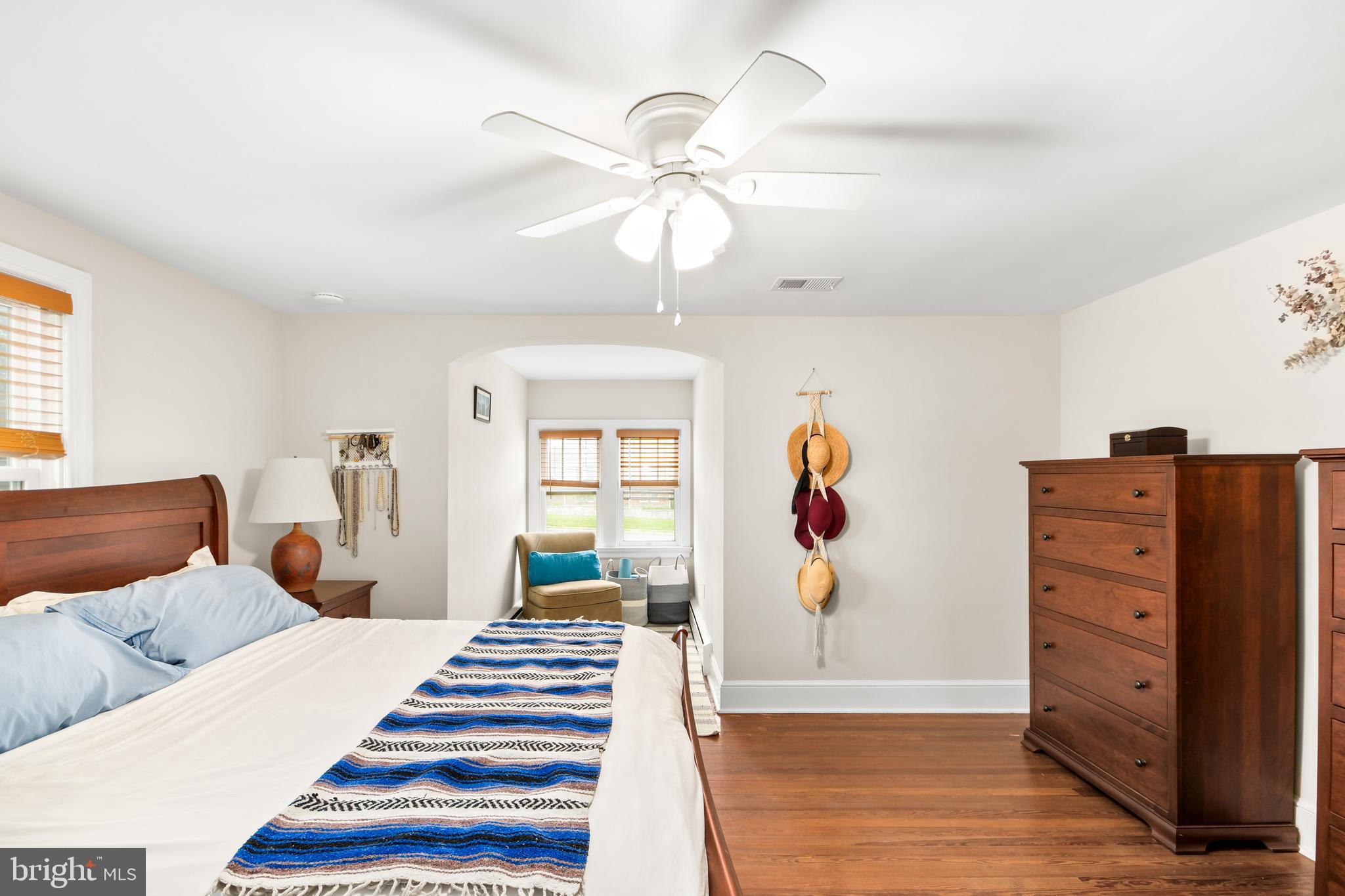 616 West Patrick Street Frederick, MD 21701 - Photo 39 of 81 bedroom 2 has sitting area