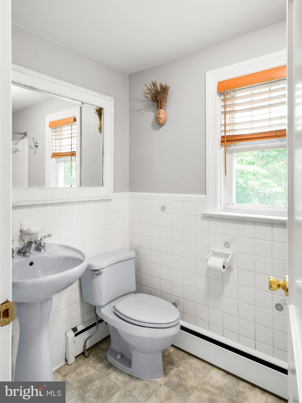 616 West Patrick Street Frederick, MD 21701 - Photo 46 of 81 Custom blinds in all windows