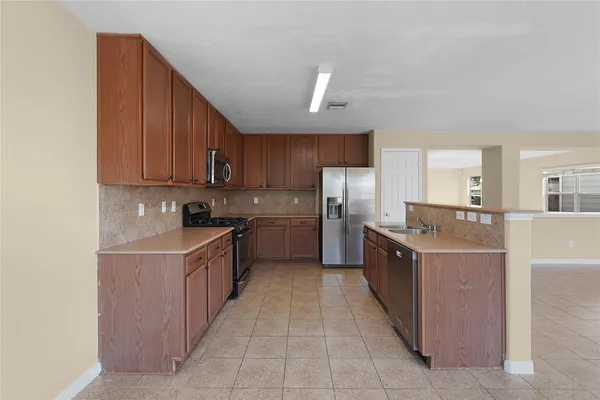 $1,900 | 18743 Westgate Park Drive, Cypress, TX 77433