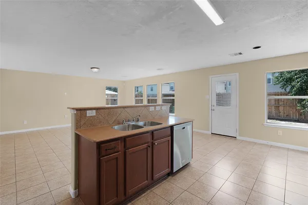 $1,900 | 18743 Westgate Park Drive, Cypress, TX 77433