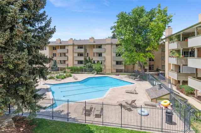 $324,000 | 3035 Oneal Parkway, Unit 37V, Boulder, CO 80301