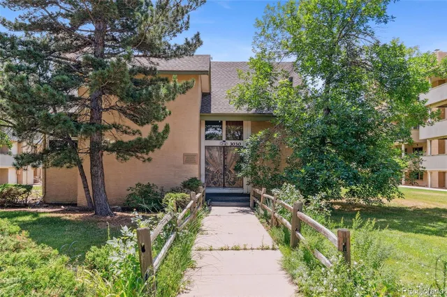 $324,000 | 3035 Oneal Parkway, Unit 37V, Boulder, CO 80301