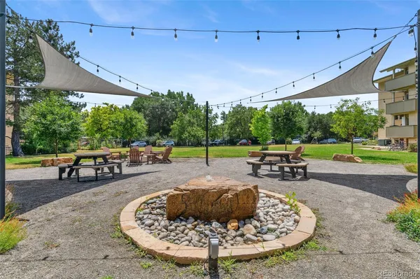 $319,000 | 3035 Oneal Parkway, Unit 37V, Boulder, CO 80301