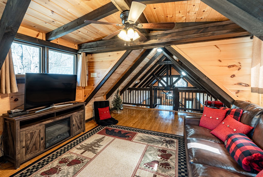 23466 Wayah Road Topton, NC 28781 - Photo 22 of 49