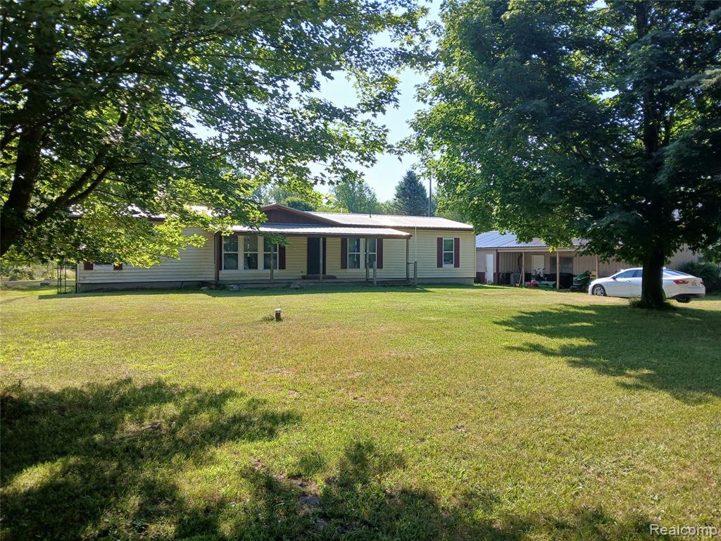 1938 North Englehart Road Deford, MI 48729 - Photo 3 of 27 Gallery Image 3