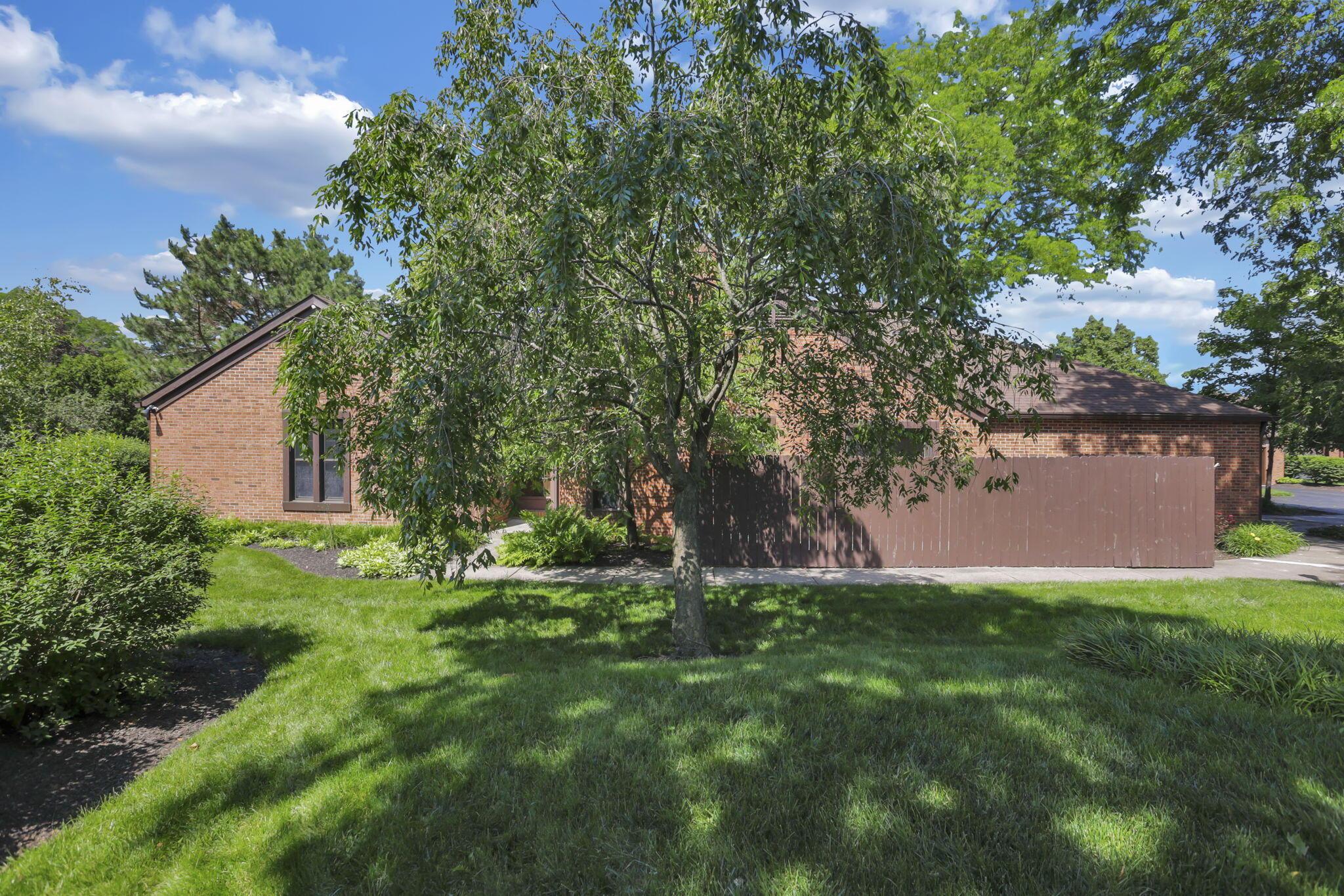 2160 Coach Road North, Unit 9 Columbus, OH 43220 - Photo 46 of 49
