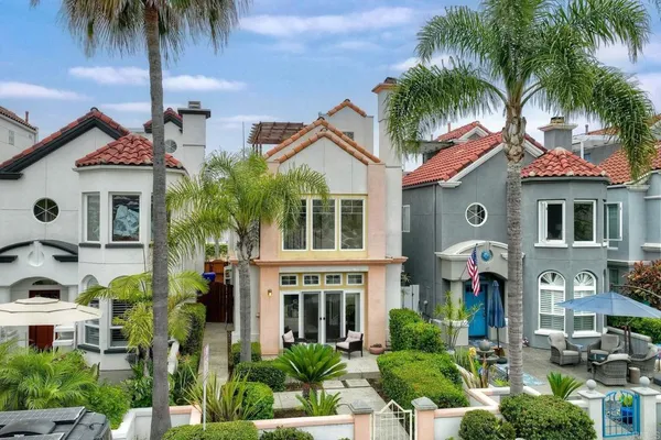 $6,200 | 489 North Cleveland Street, Oceanside, CA 92054