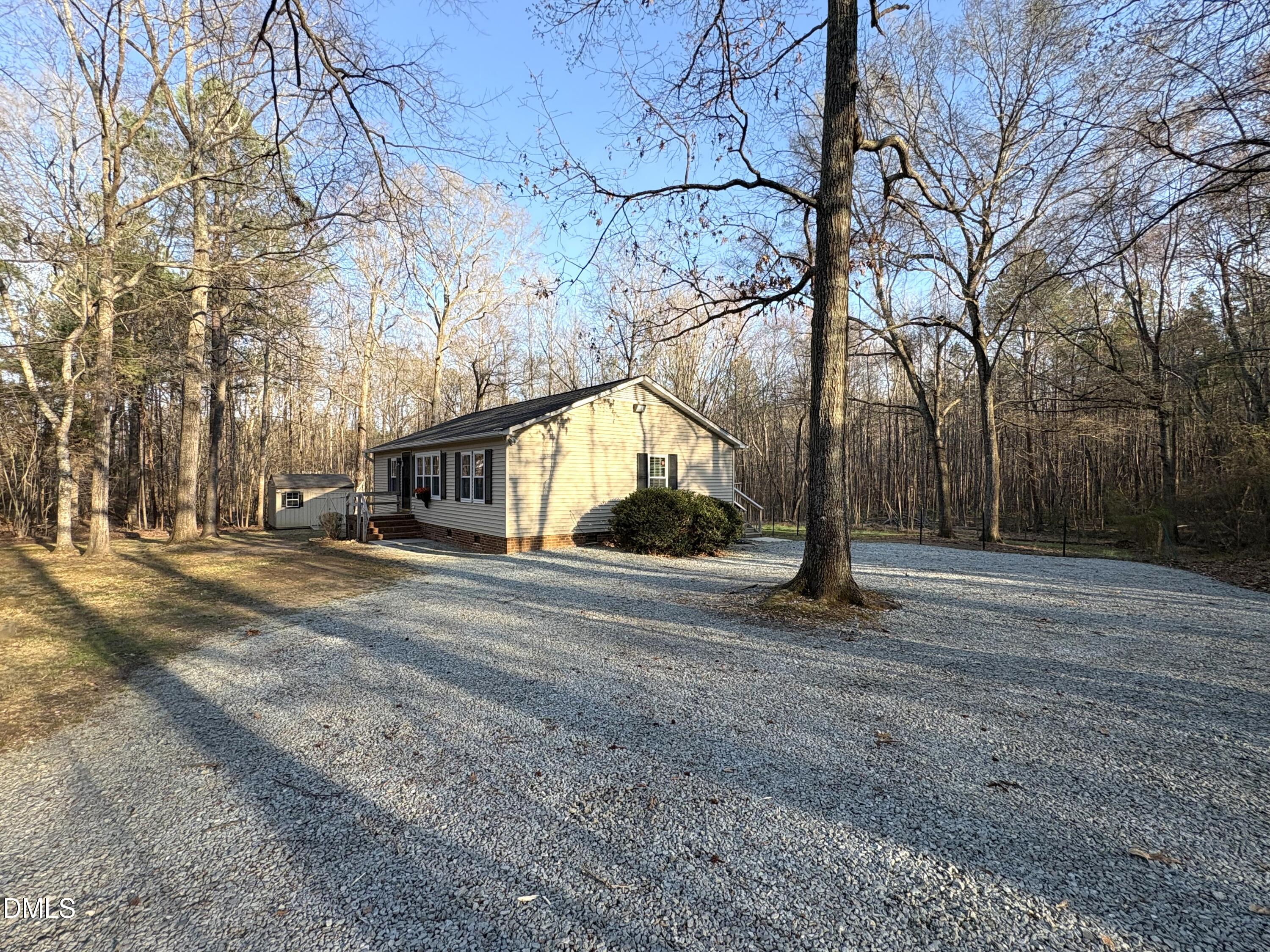 parking/driveway
