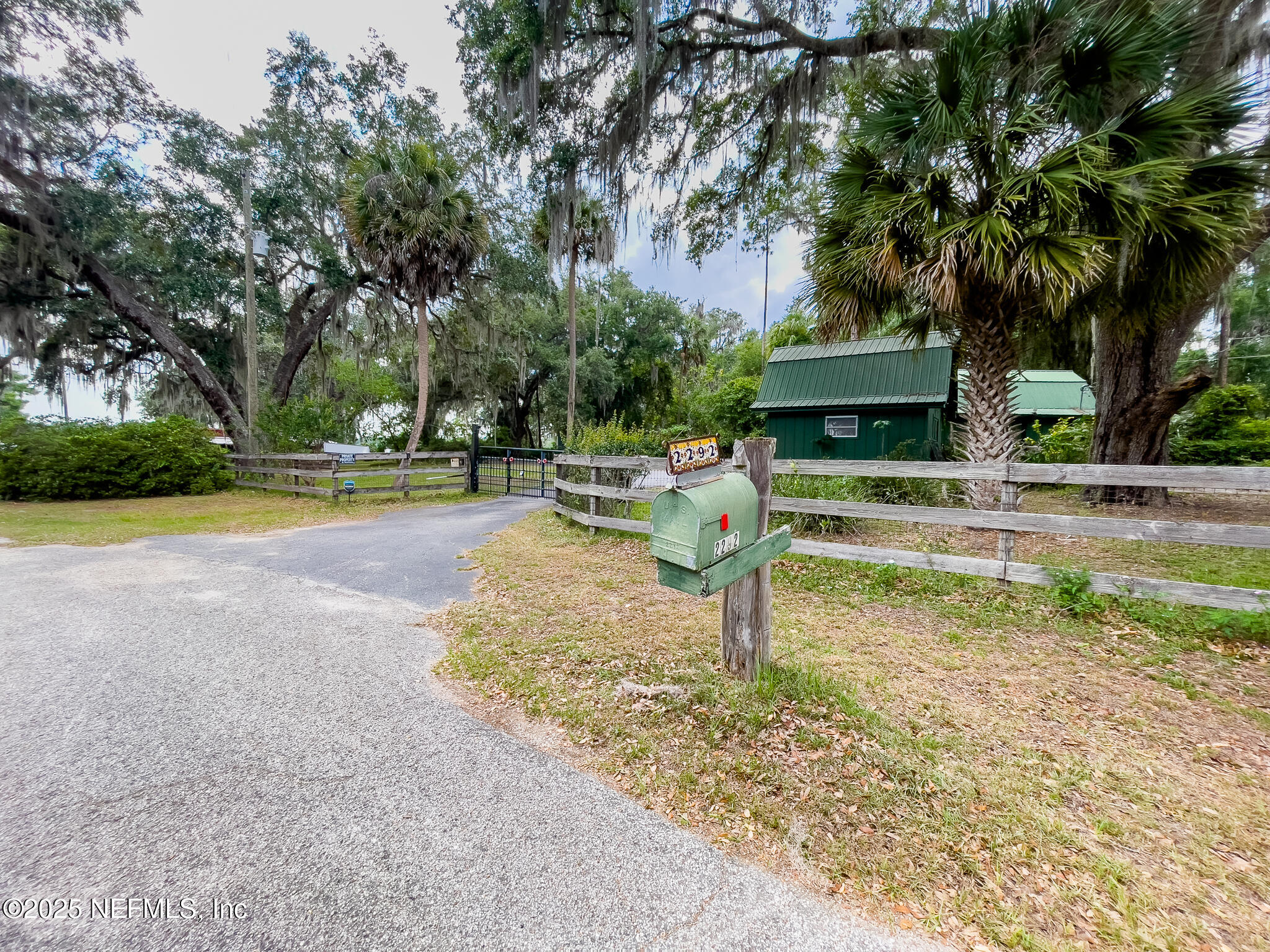 2292 Southeast 170th Avenue Road Silver Springs, FL 34488 - Photo 17 of 71 IMG_9419