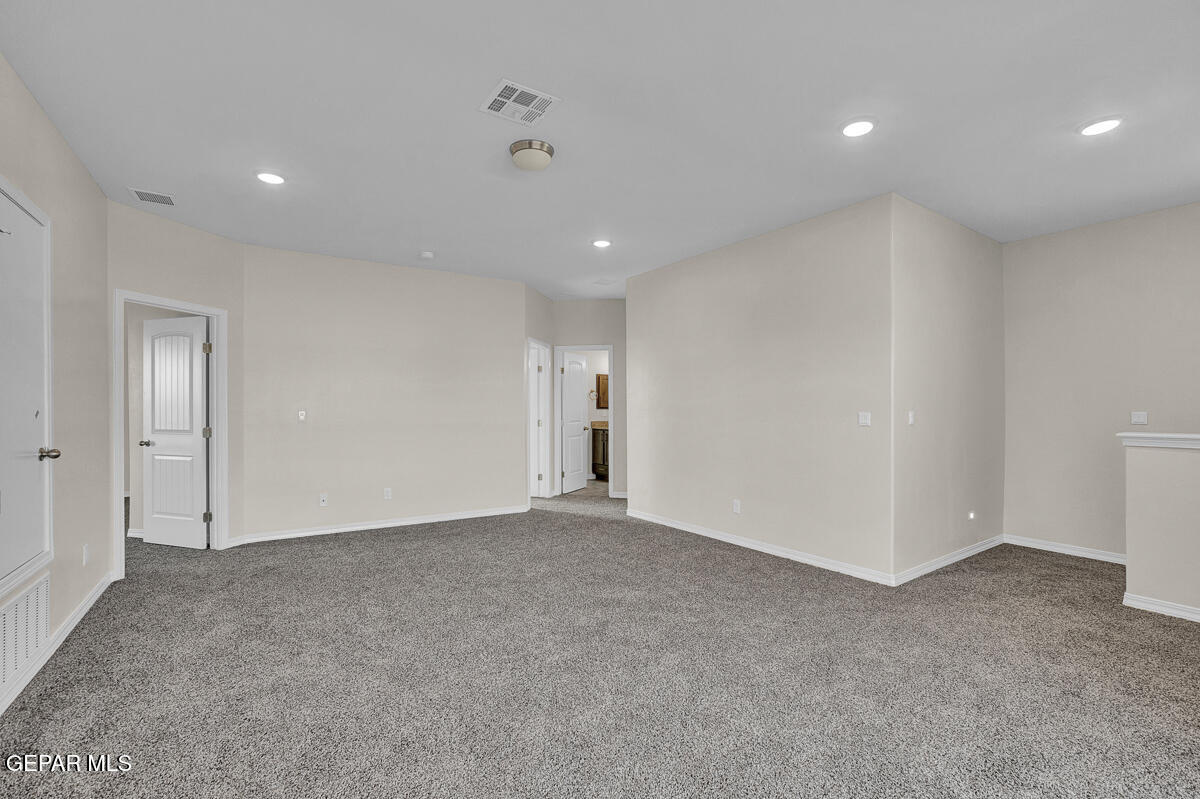 6935 Levee Circle El Paso, TX 79932 - Photo 20 of 32 a view of an empty room