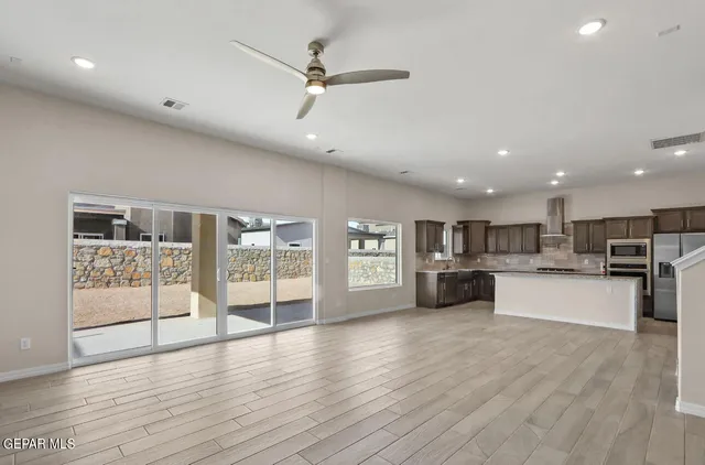 $574,950 | 6935 Levee Circle, El Paso, TX 79932