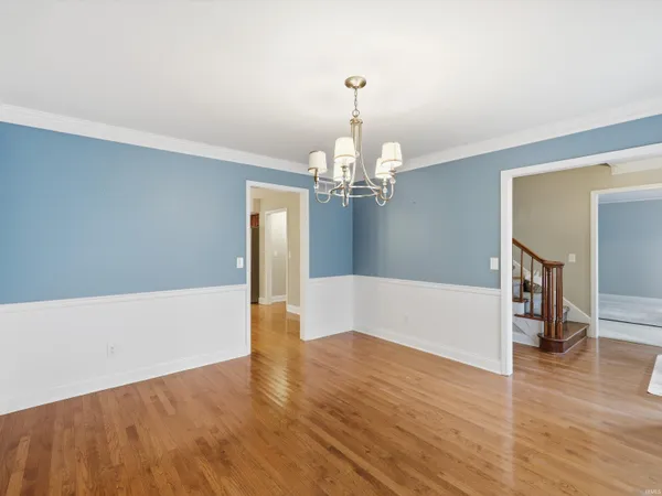 $500,000 | 8855 Hickory Lane, Newburgh, IN 47630