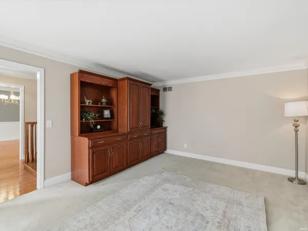 $479,000 | 8855 Hickory Lane, Newburgh, IN 47630