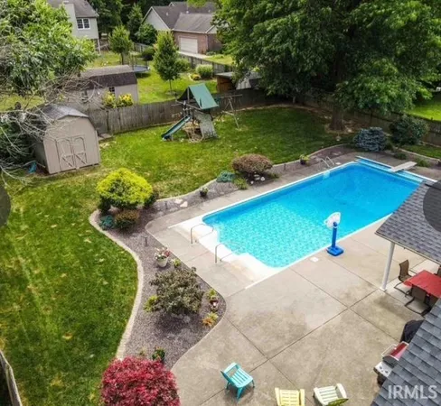 $500,000 | 8855 Hickory Lane, Newburgh, IN 47630