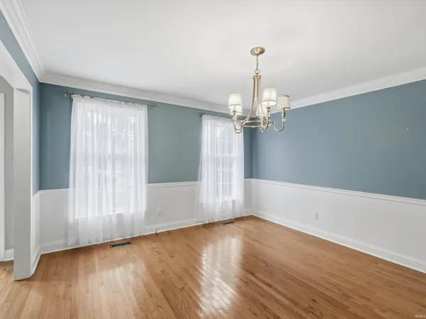 $479,000 | 8855 Hickory Lane, Newburgh, IN 47630