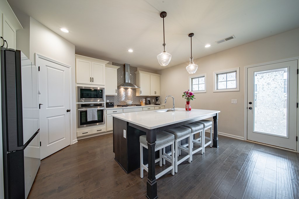 8066 Hayfields Road Columbus, GA 31904 - Photo 13 of 49 Large pantry!