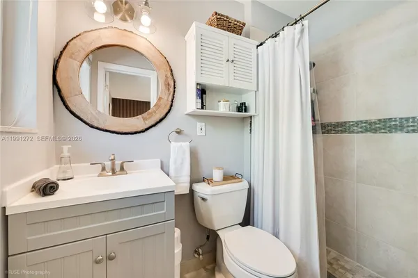 $1,099,000 | 8535 Southwest 97th Road, Miami, FL 33173