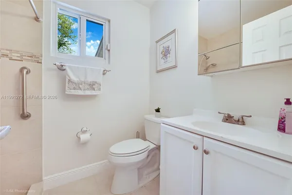 $1,099,000 | 8535 Southwest 97th Road, Miami, FL 33173