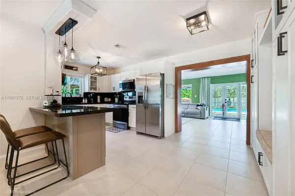 $1,099,000 | 8535 Southwest 97th Road, Miami, FL 33173