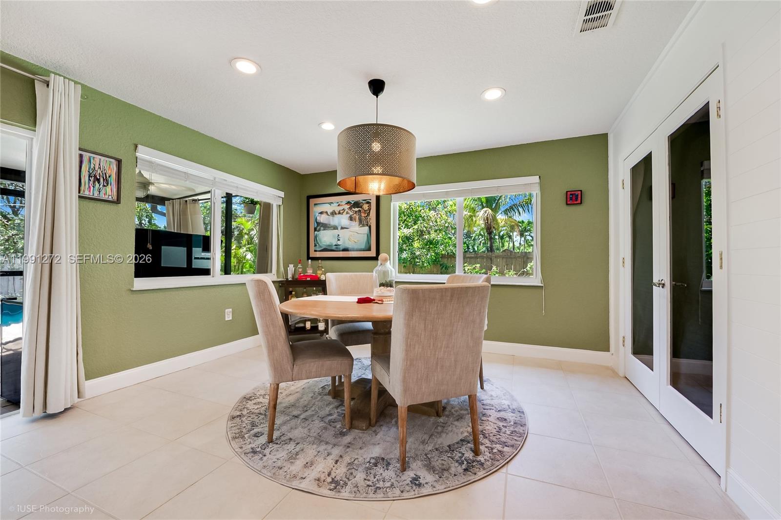 8535 Southwest 97th Road Miami, FL 33173 - Photo 10 of 28