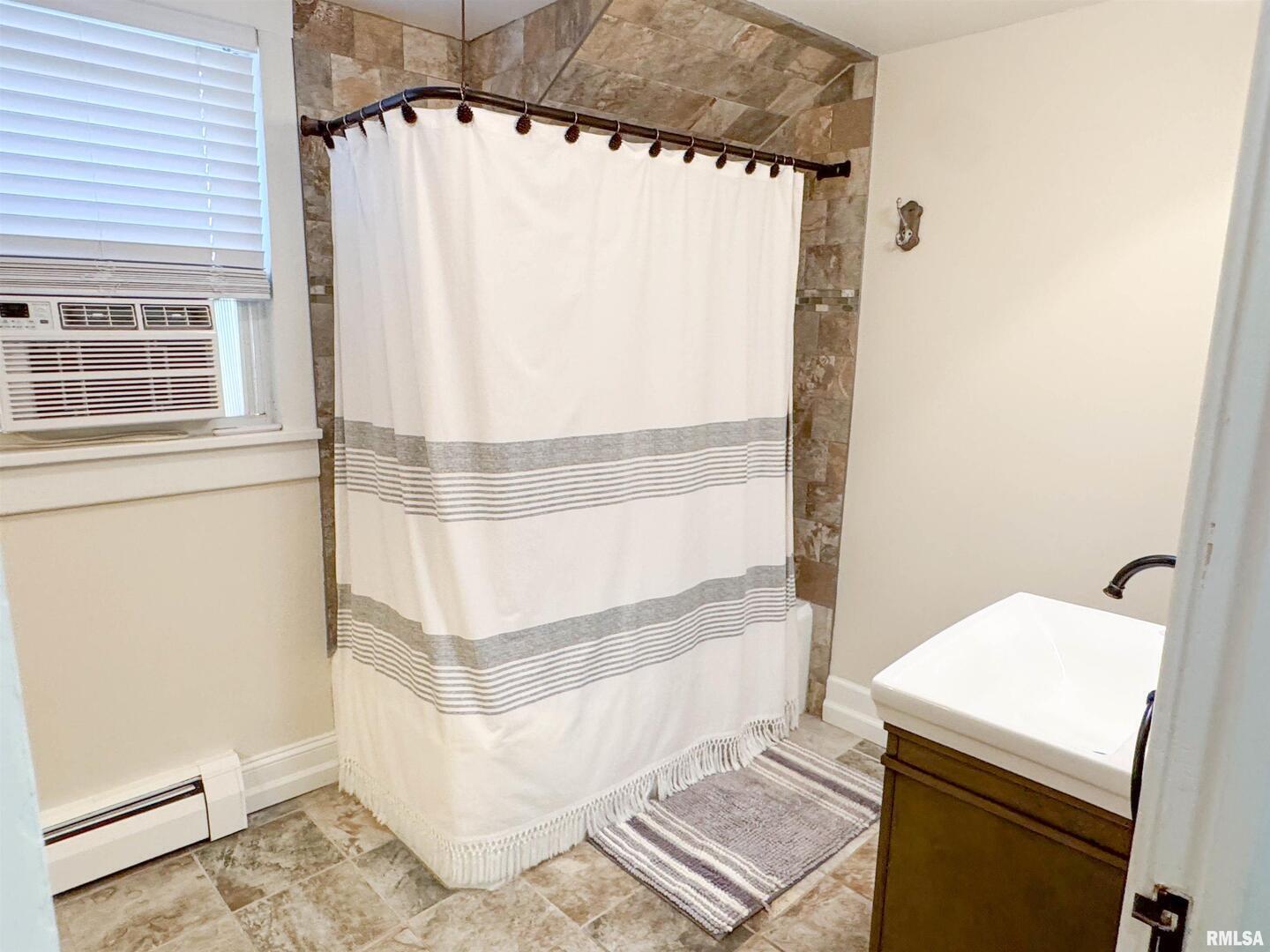 102 Southeast Front Street Dongola, IL 62926 - Photo 49 of 83 a bathroom with a sink and a mirror
