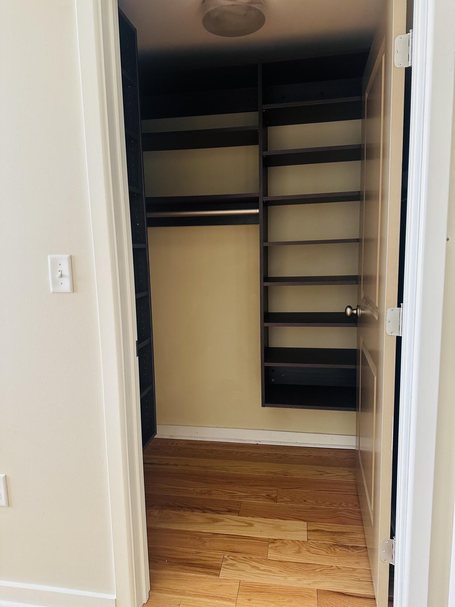 200 Manufacturers Road, Unit 407 Chattanooga, TN 37405 - Photo 18 of 45 IMG_5507