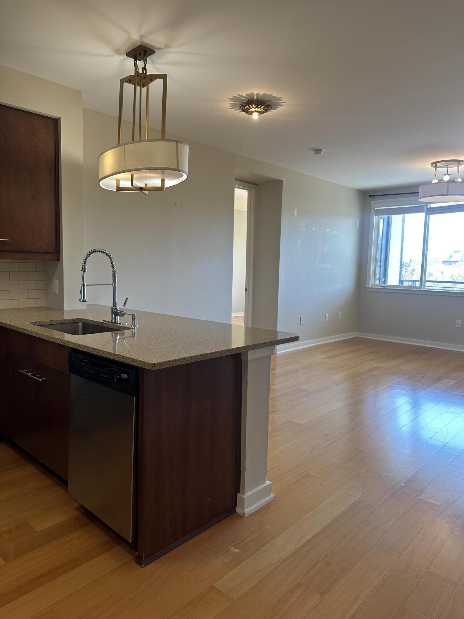 200 Manufacturers Road, Unit 407 Chattanooga, TN 37405 - Photo 5 of 45 IMG_5503 2