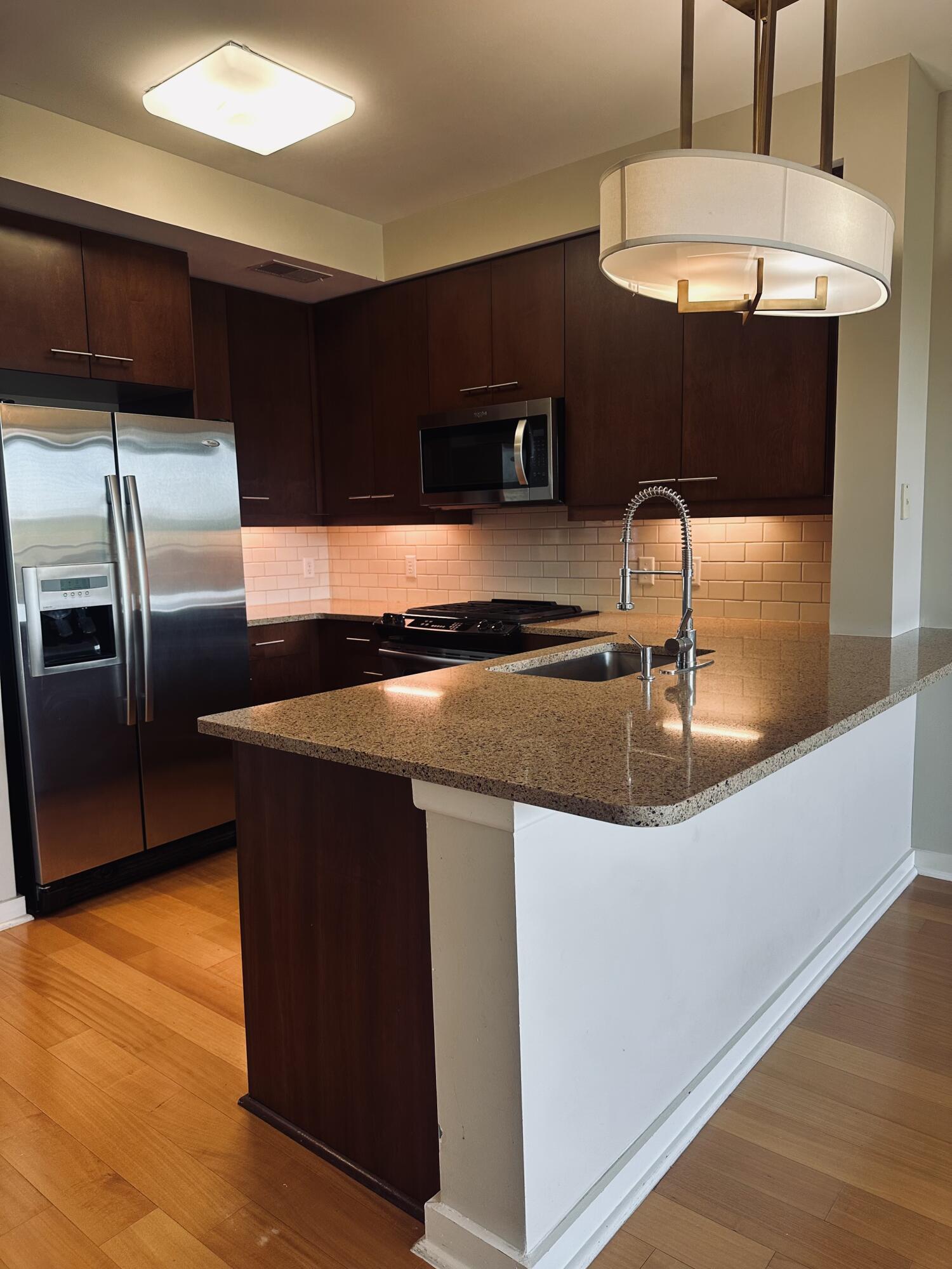 200 Manufacturers Road, Unit 407 Chattanooga, TN 37405 - Photo 6 of 45 IMG_5523