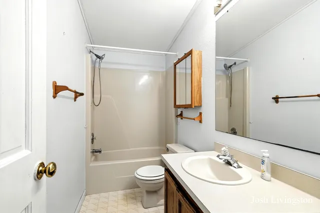 $412,000 | 6306 East Carrigan Drive, Newaygo, MI 49337