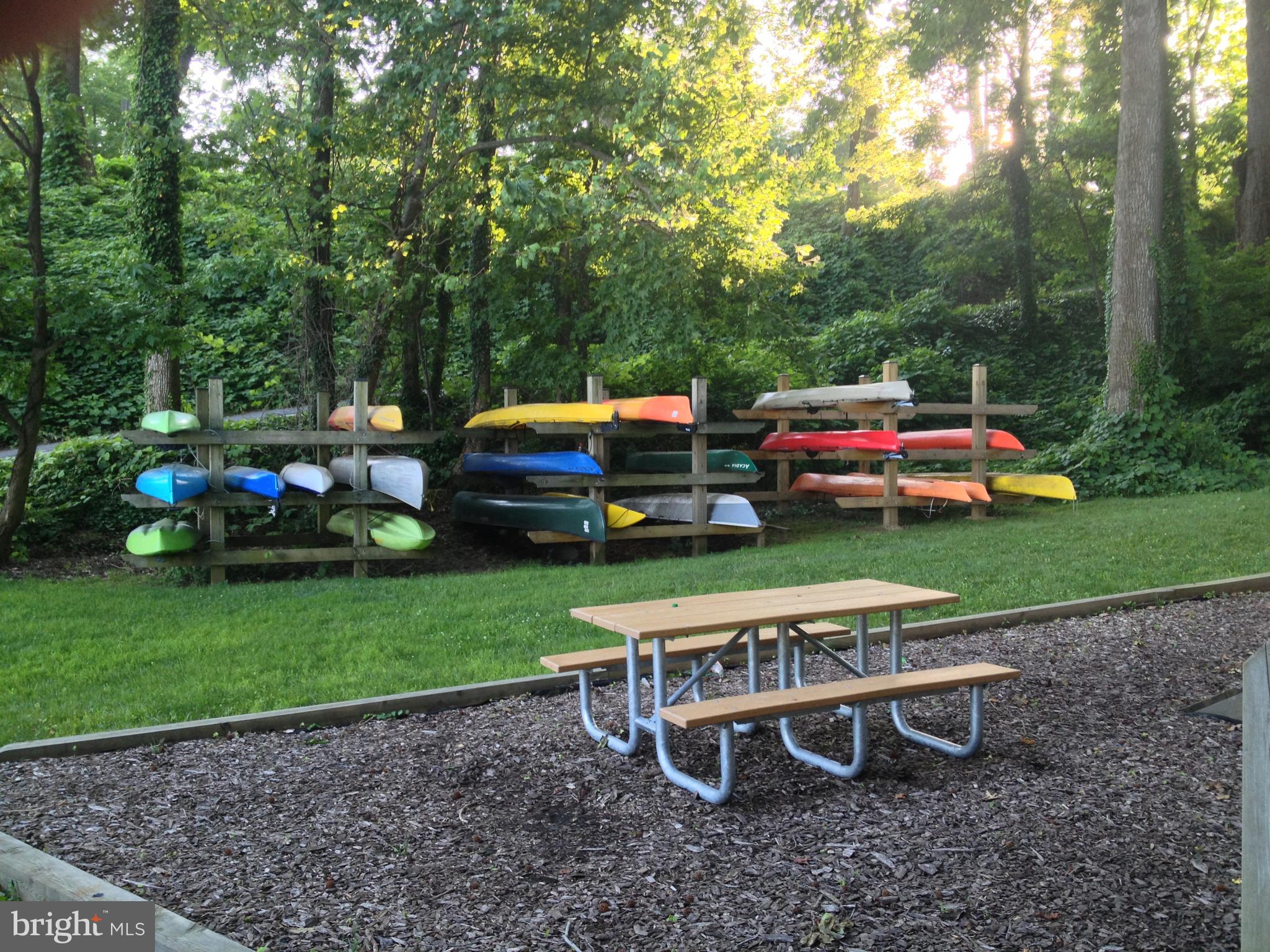 2988 Valley View Road Annapolis, MD 21401 - Photo 63 of 68 Kayak area and picnic area
