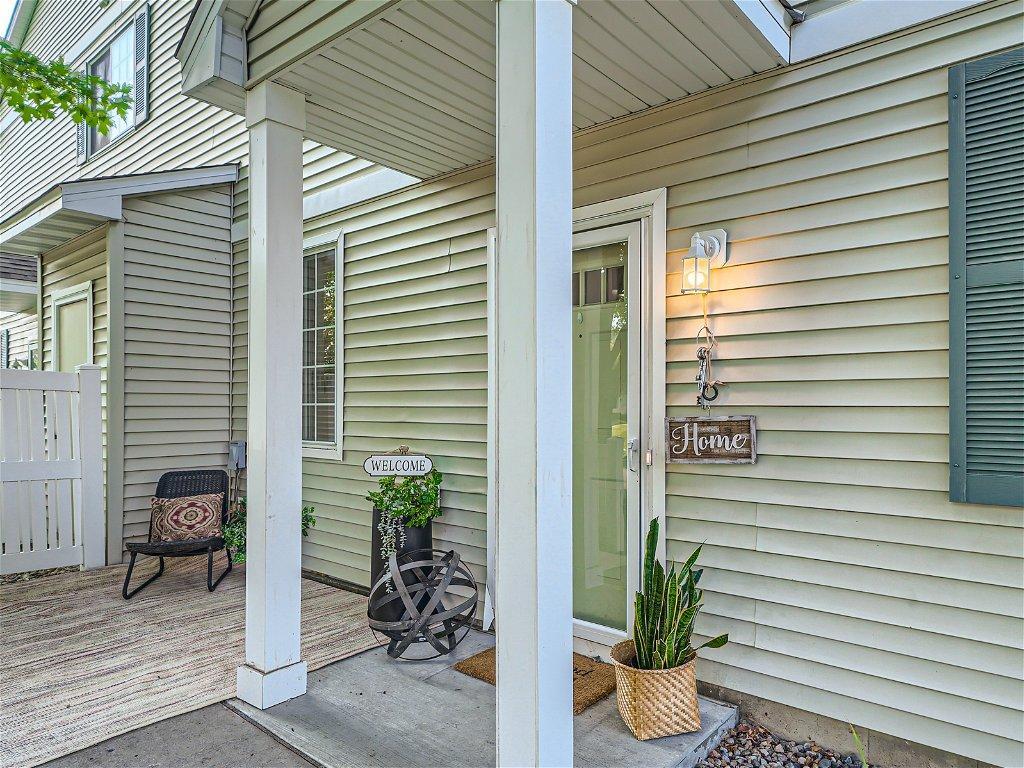 2071 Mockingbird Avenue Shakopee, MN 55379 - Photo 2 of 21 Gallery Image 2