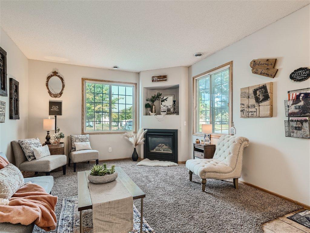 2071 Mockingbird Avenue Shakopee, MN 55379 - Photo 4 of 21 Gallery Image 4