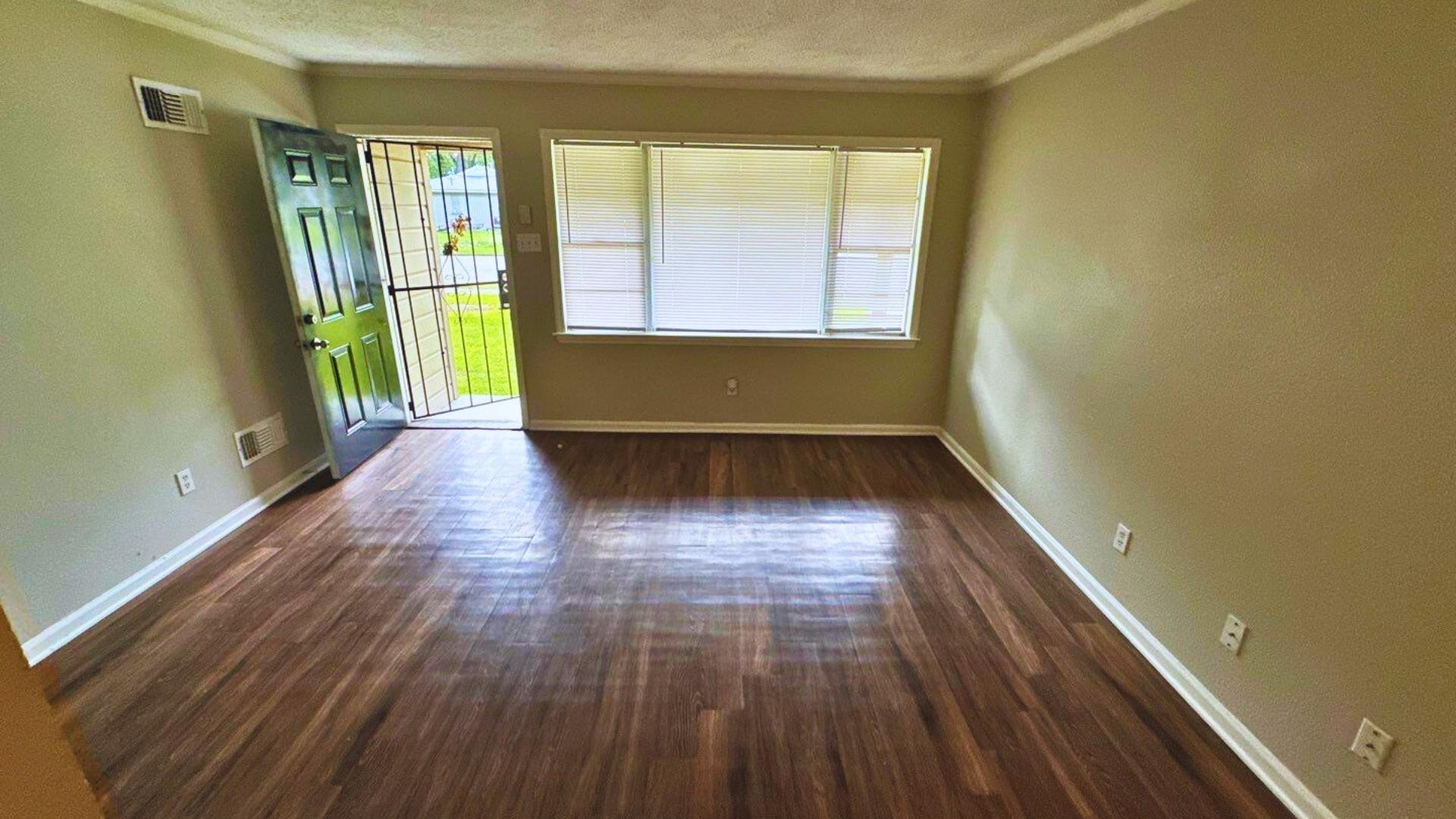 3969 Ridgedale Street Memphis, TN 38127 - Photo 2 of 11 a view of an empty room with a window