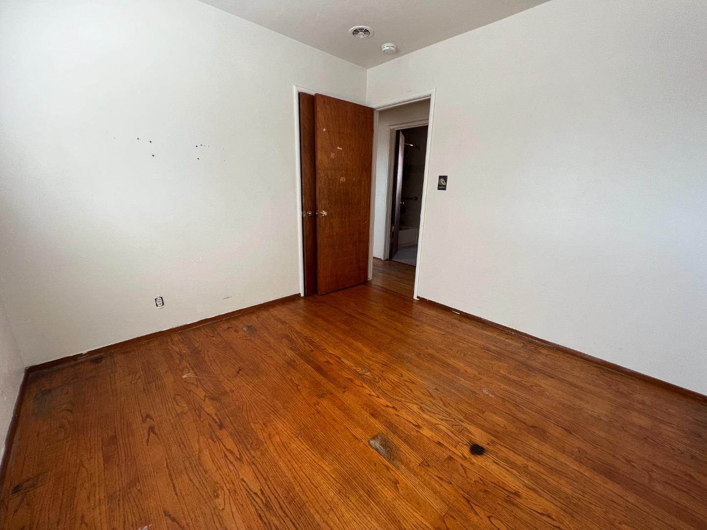 414 Crescent Way Salinas, CA 93906 - Photo 14 of 21 a view of an empty room