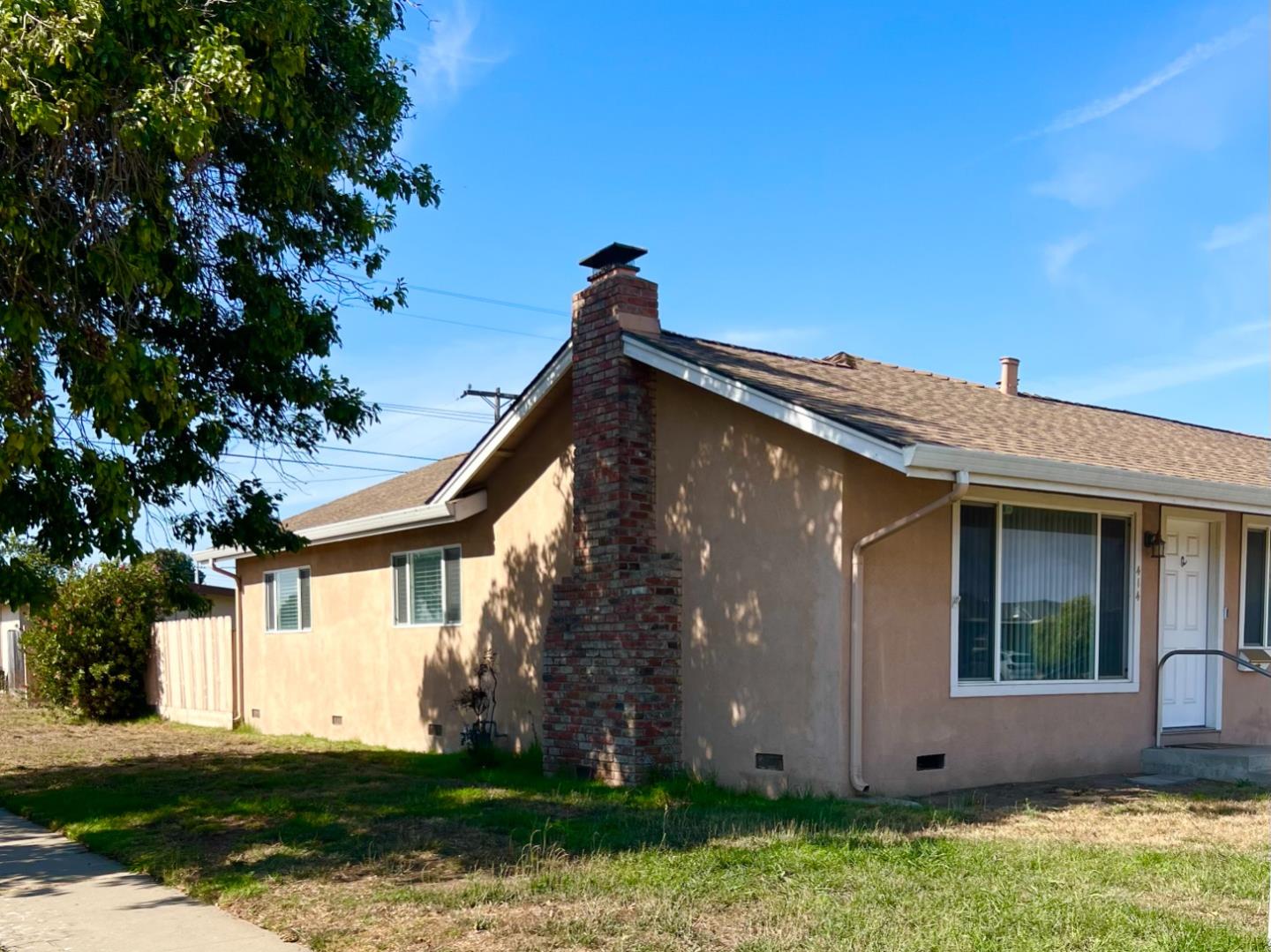414 Crescent Way Salinas, CA 93906 - Photo 2 of 21 a view of a house with yard and plants