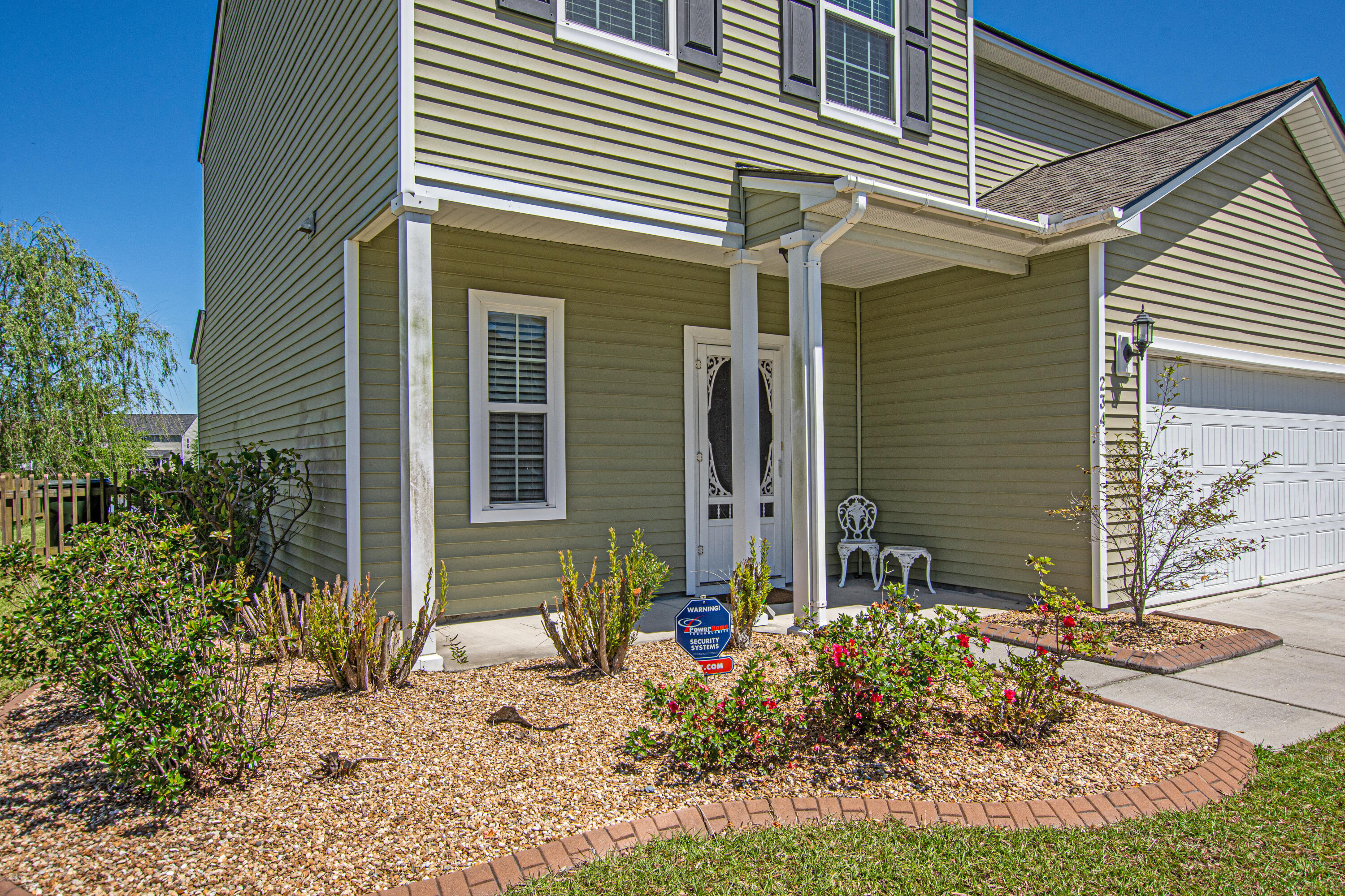 234 Decatur Drive Summerville, SC 29486 - Photo 4 of 39 0-8