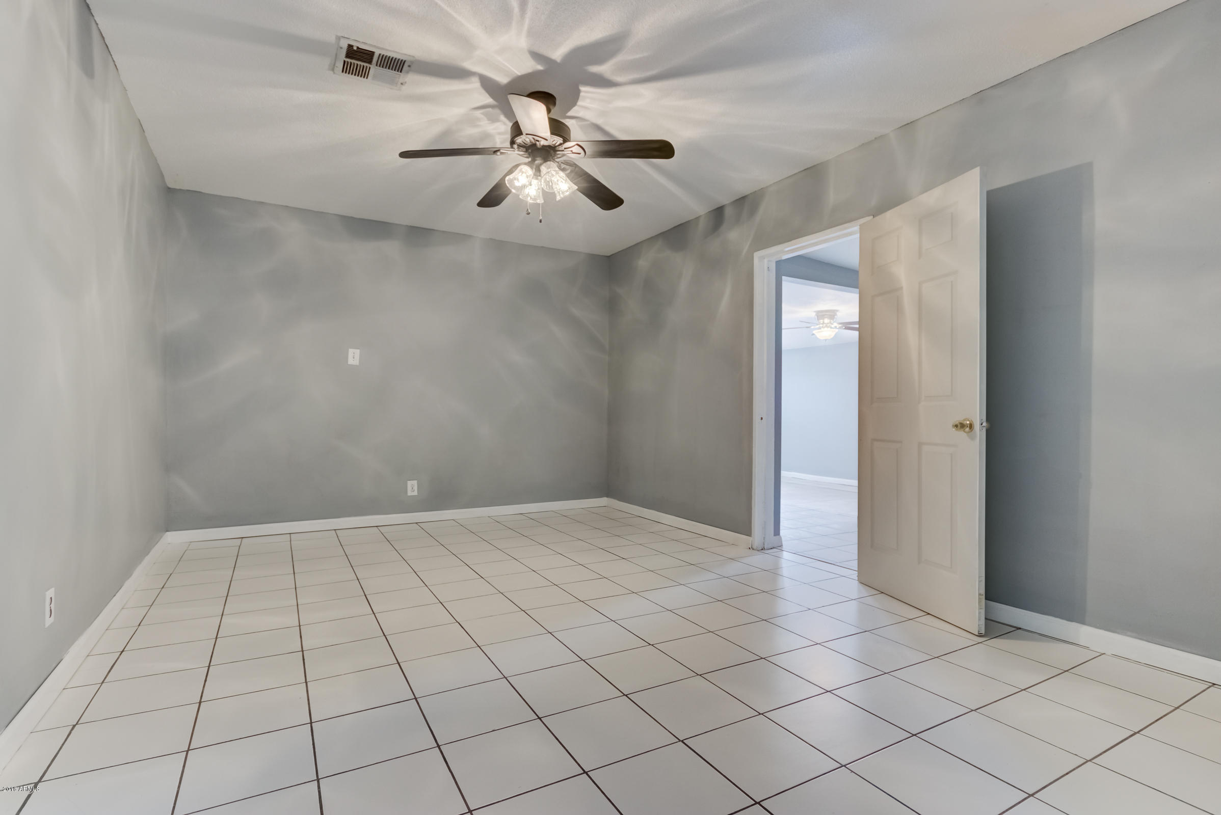1845 East Almeria Road Phoenix, AZ 85006 - Photo 26 of 39 1845 E Almeria Rd-25