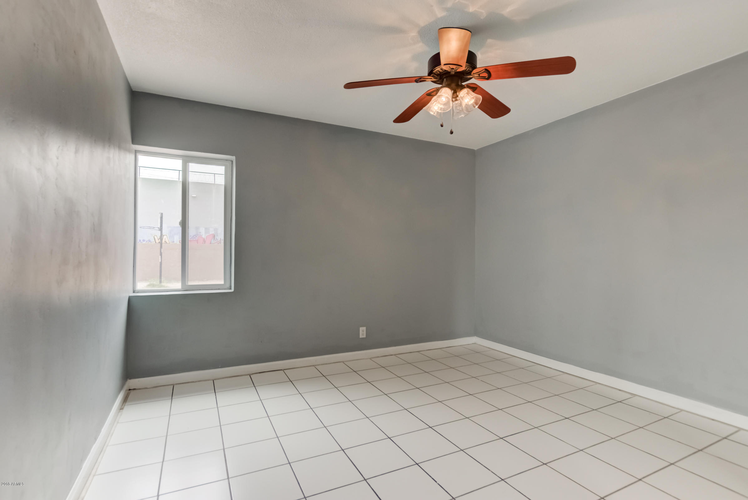 1845 East Almeria Road Phoenix, AZ 85006 - Photo 27 of 39 1845 E Almeria Rd-26