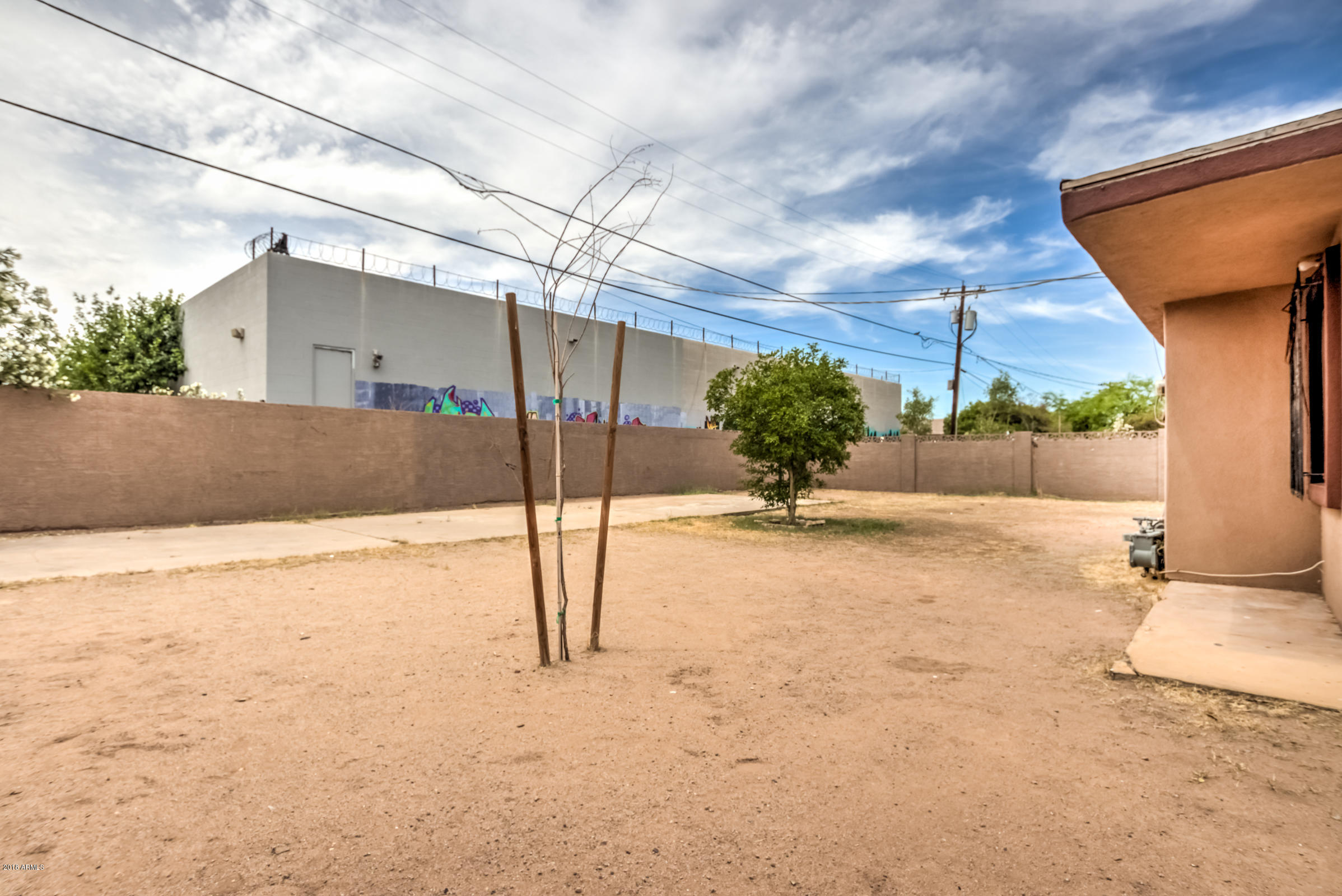1845 East Almeria Road Phoenix, AZ 85006 - Photo 38 of 39 1845 E Almeria Rd-39