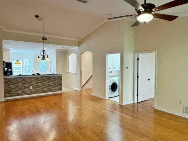 a view of entryway with a fan