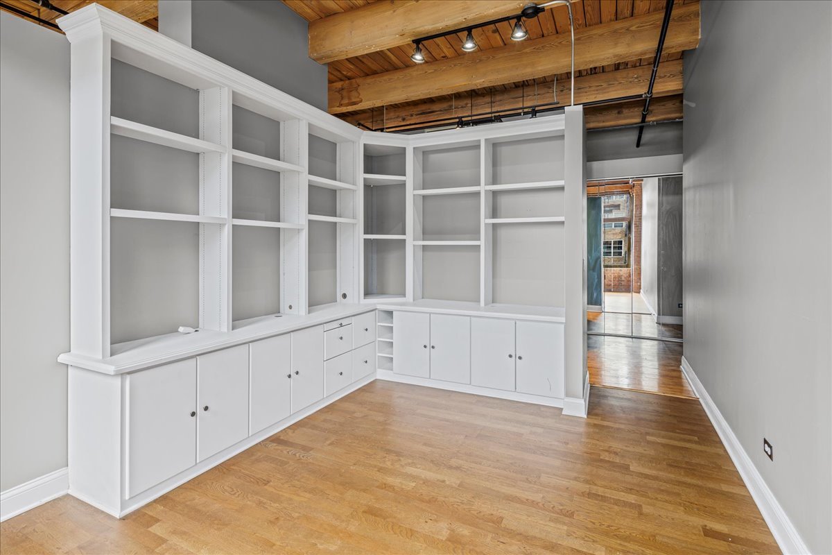 625 West Jackson Boulevard, Unit 404 Chicago, IL 60661 - Photo 22 of 26