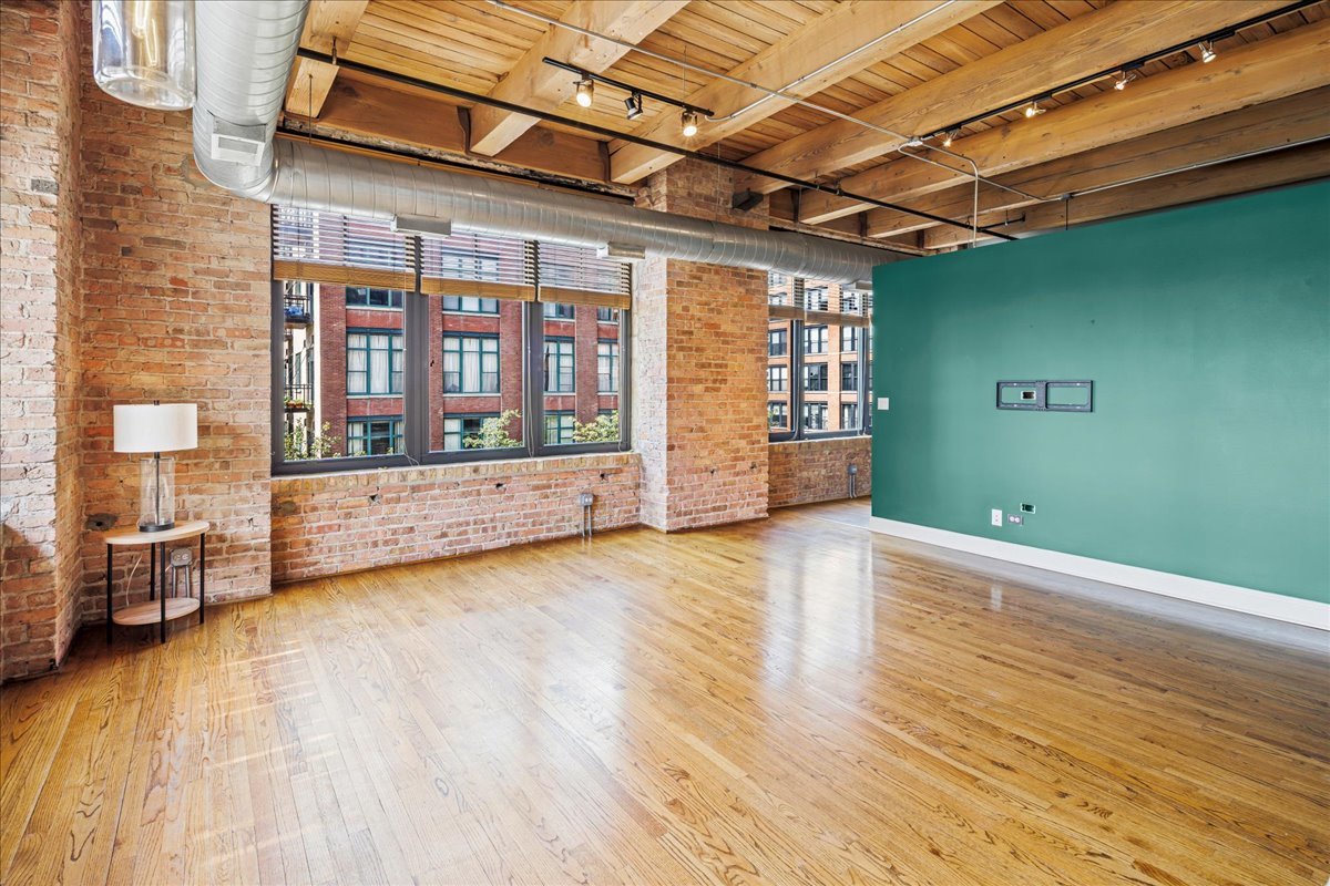 625 West Jackson Boulevard, Unit 404 Chicago, IL 60661 - Photo 6 of 26