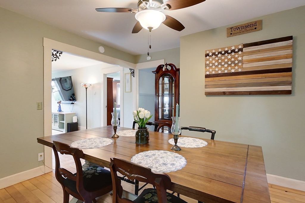 211 Main Street Townsend, MA 01469 - Photo 9 of 32