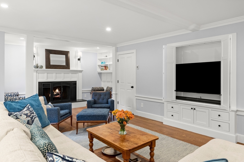 28 Howlett Street Topsfield, MA 01983 - Photo 16 of 42 Gallery Image 16